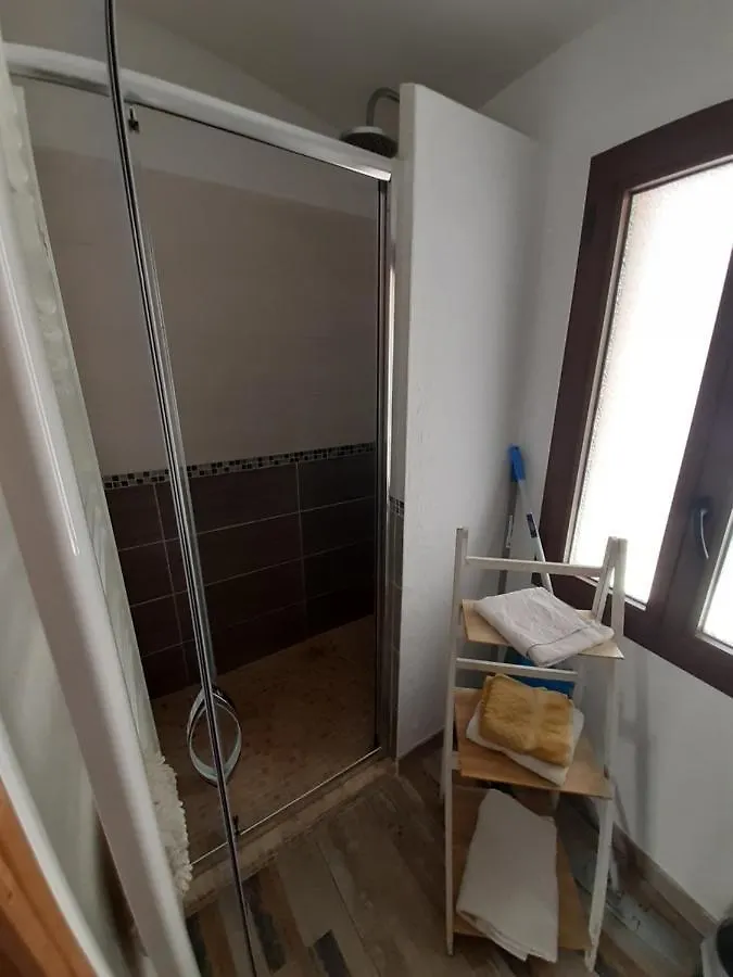 Le Grand Hotel Aups 2*,  France
