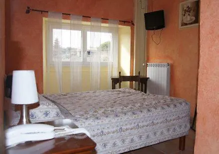 Le Grand Hotel Aups 2*,